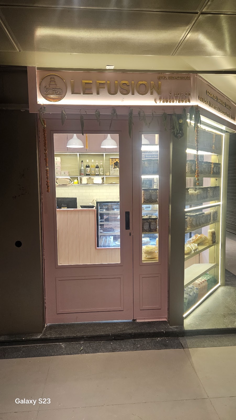Le Fusion Bakery in Ghaziabad Sub-District