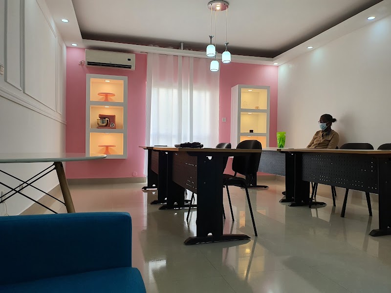 Leila Andrade Academy of Cakes in Viana