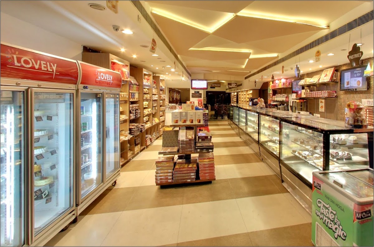 Lovely Bake Studio in Jalandhar