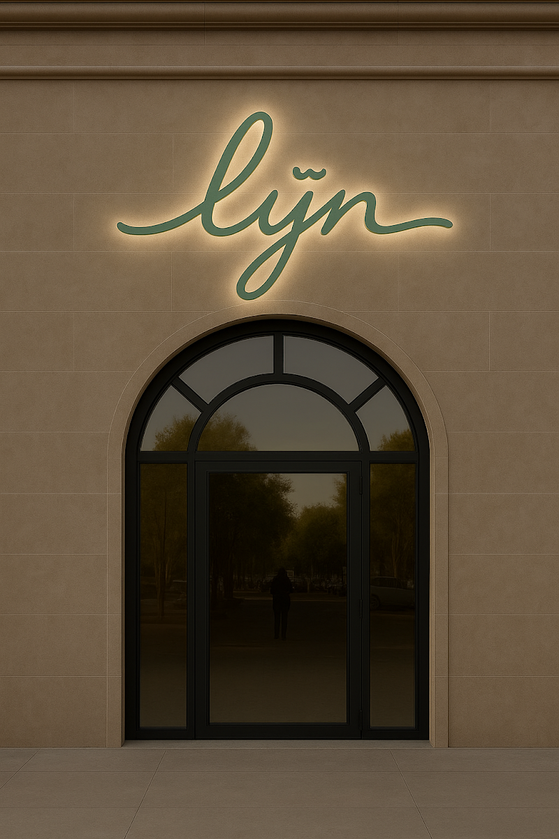 Lyn's Cafe