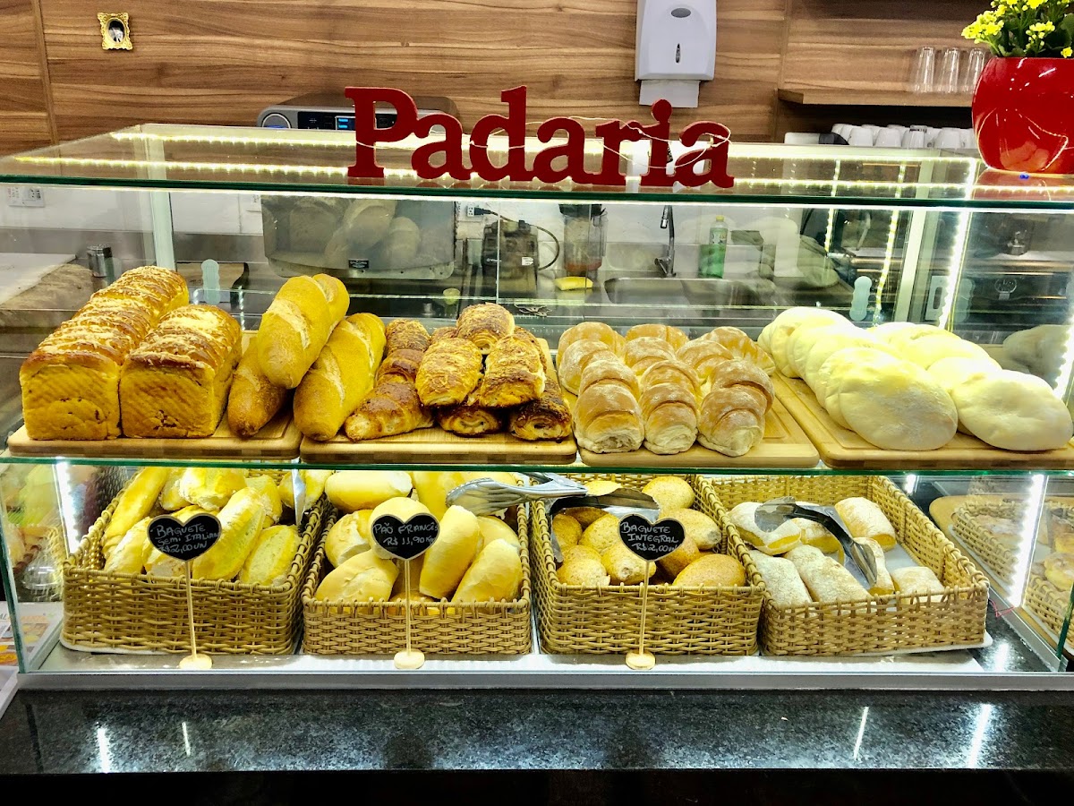 Lynda Bakery in Americana