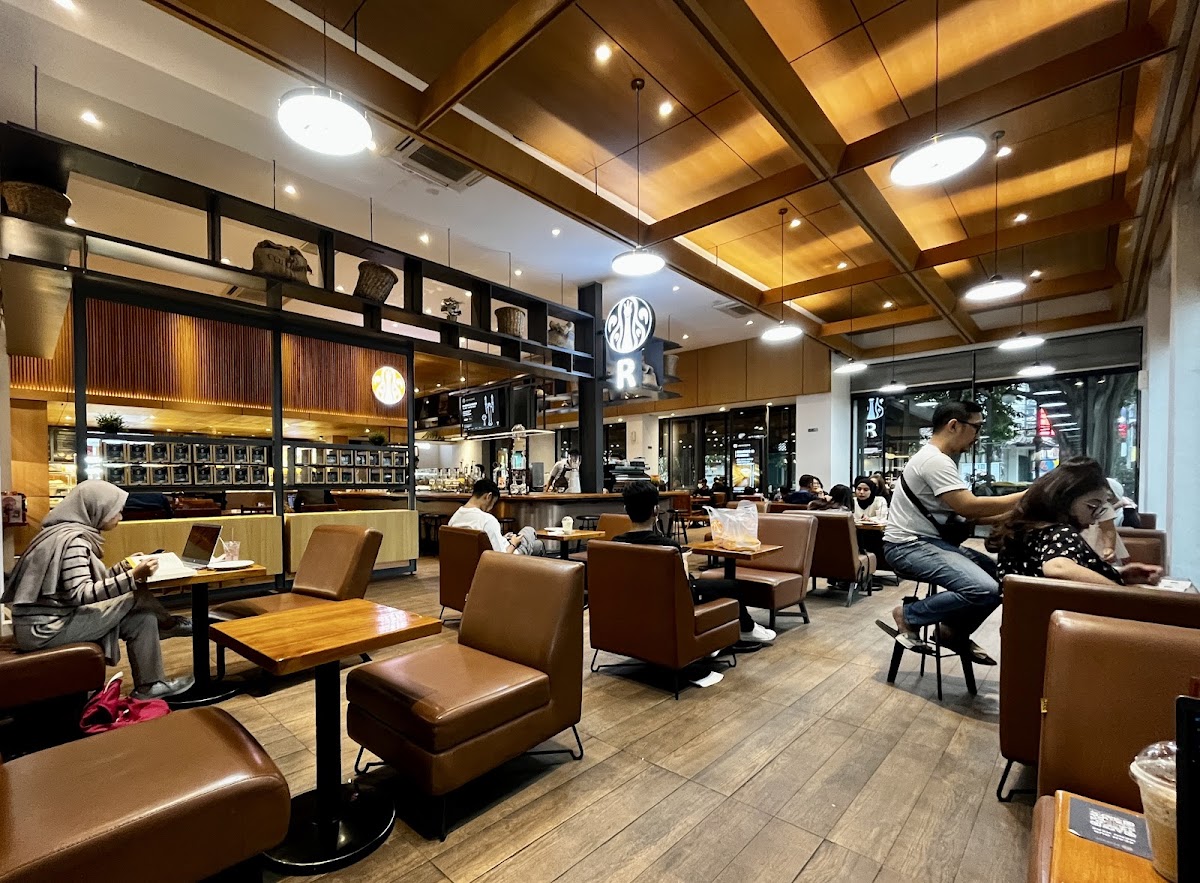 Mako Cake and Bakery in Bandung Kota