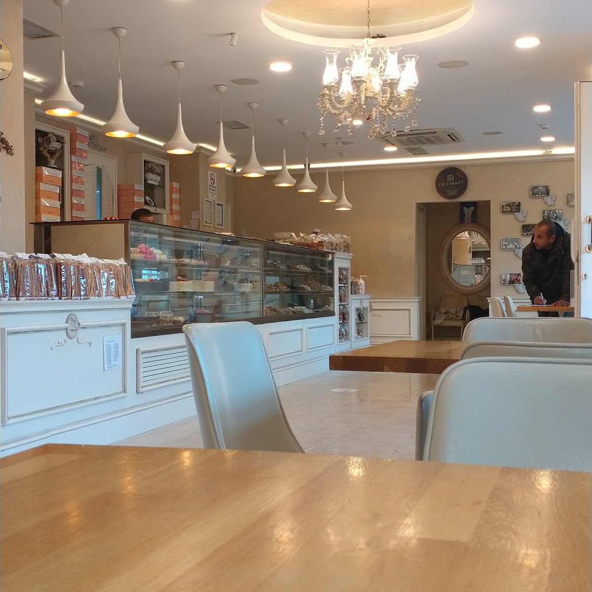 Melekeli - Bakery in Sarıyer