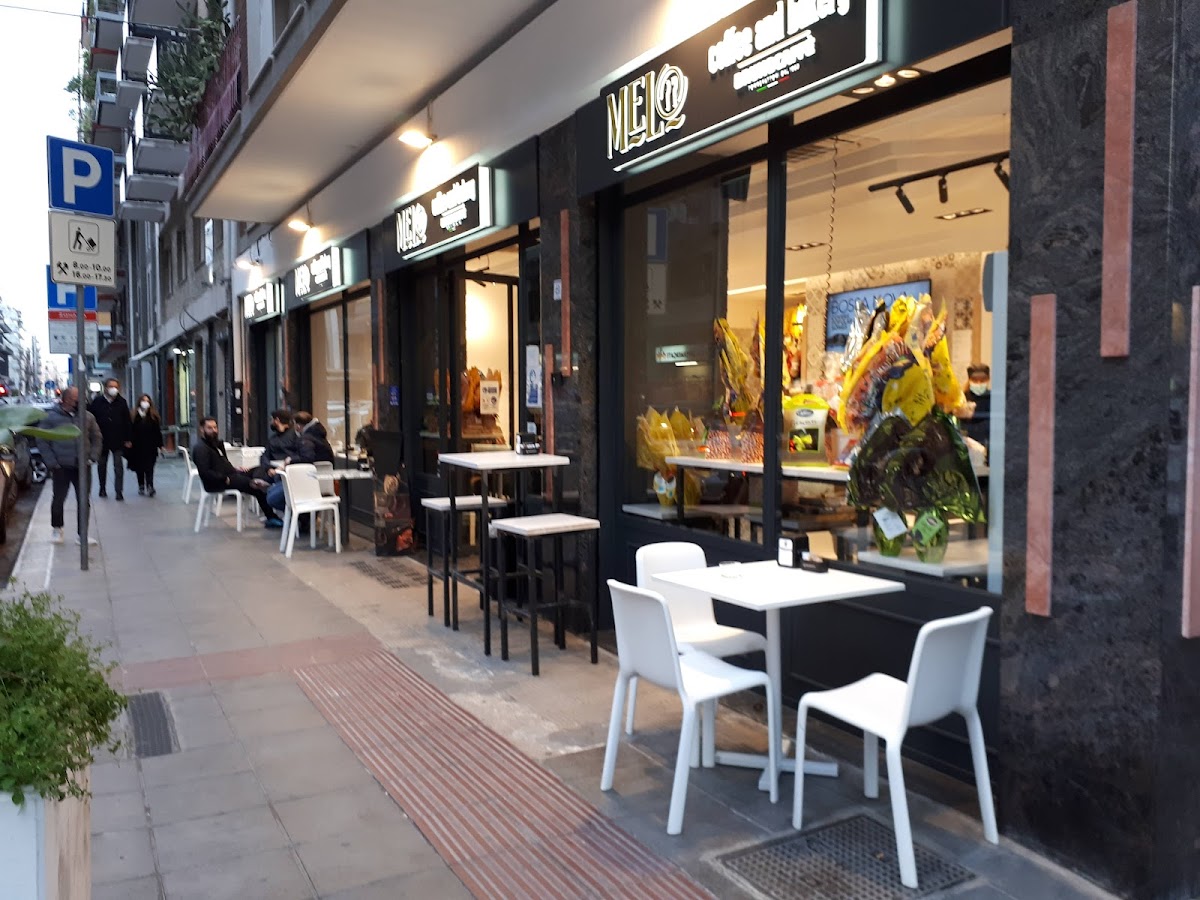 Melo Coffee and Bakery in Bari