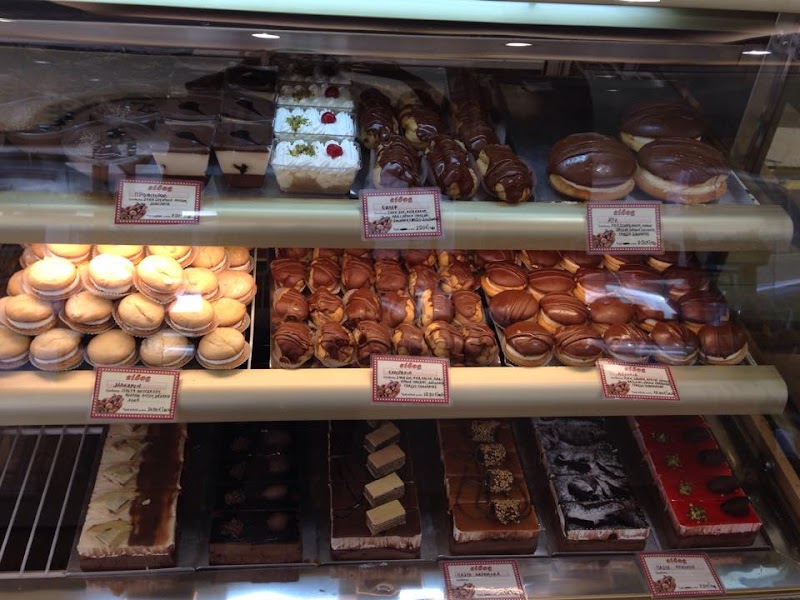 Mhnia's Bakery