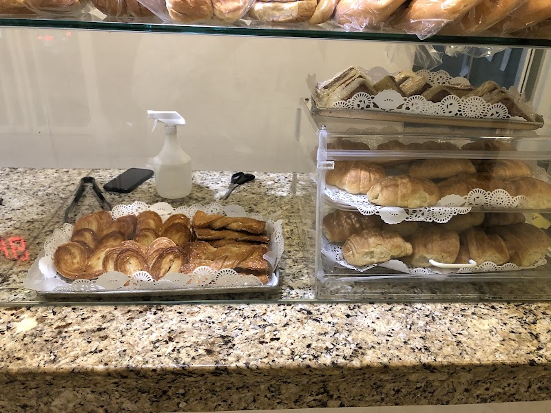 Miguelina Panadería & Repostería - Bakery in Bonao