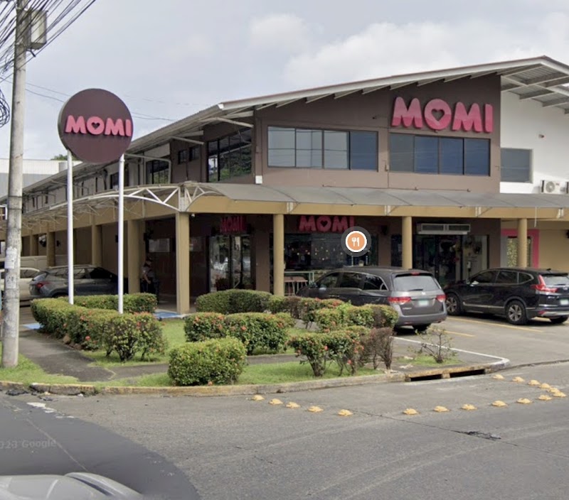 Momi in Ciudad de Panamá