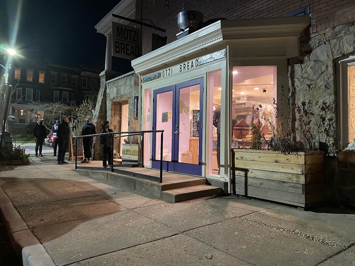 Motzi Bread in Baltimore