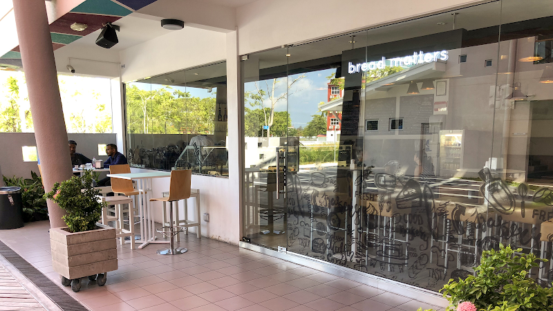 Mr. Breadz in Hulhumale
