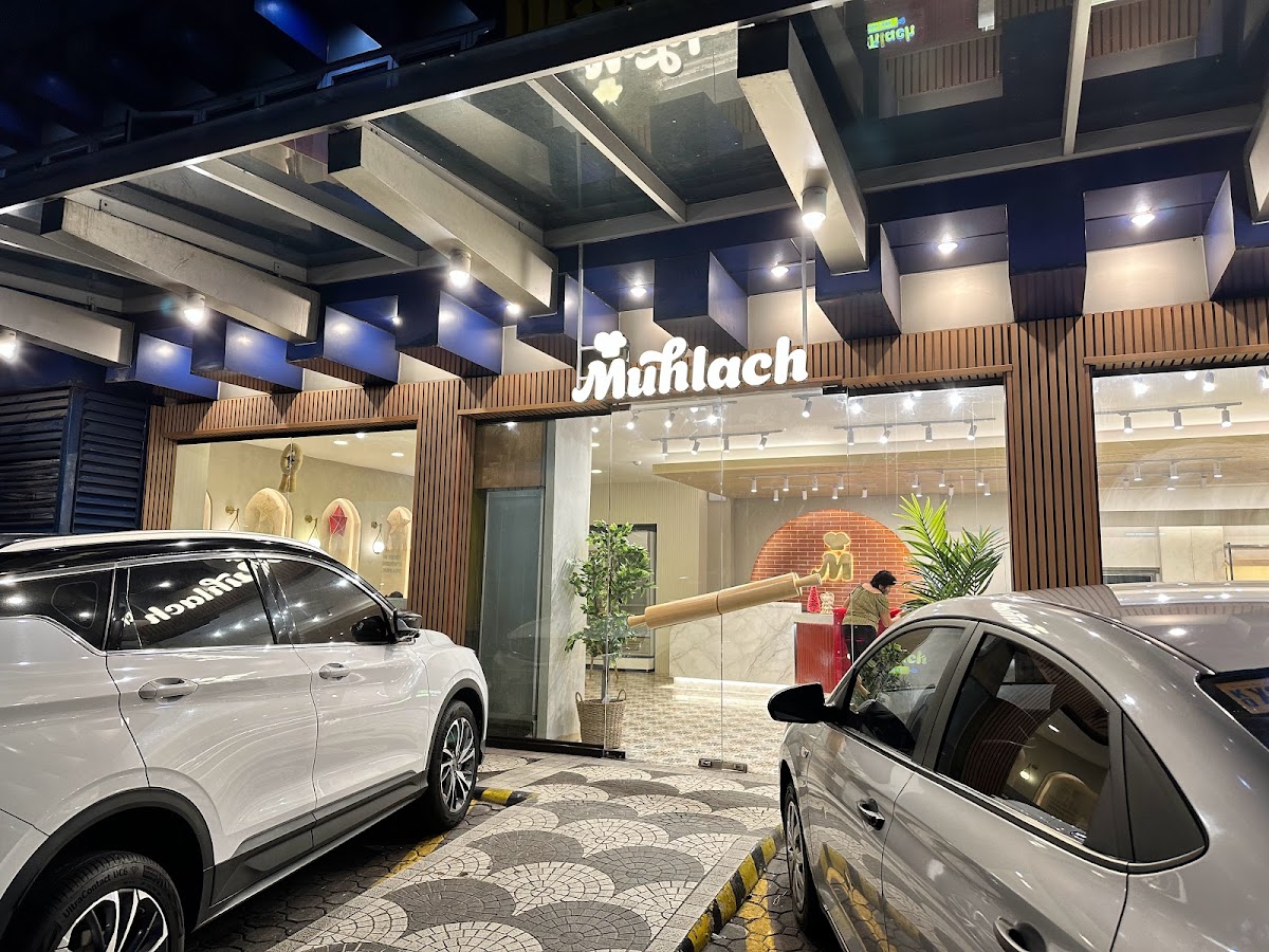 Muhlach Bakery