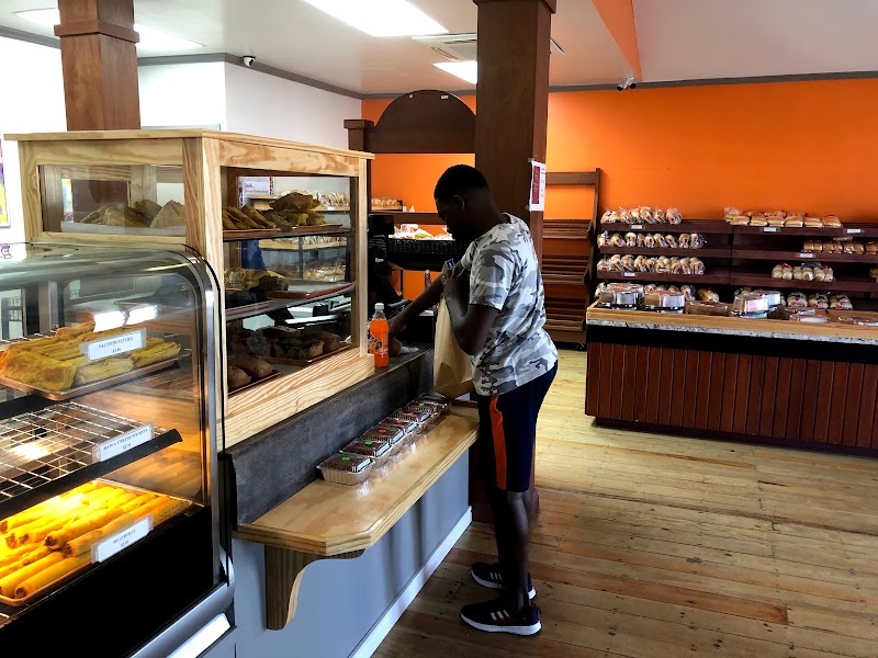 Nicholls Bakery Thorpes - Bakery in Saint James