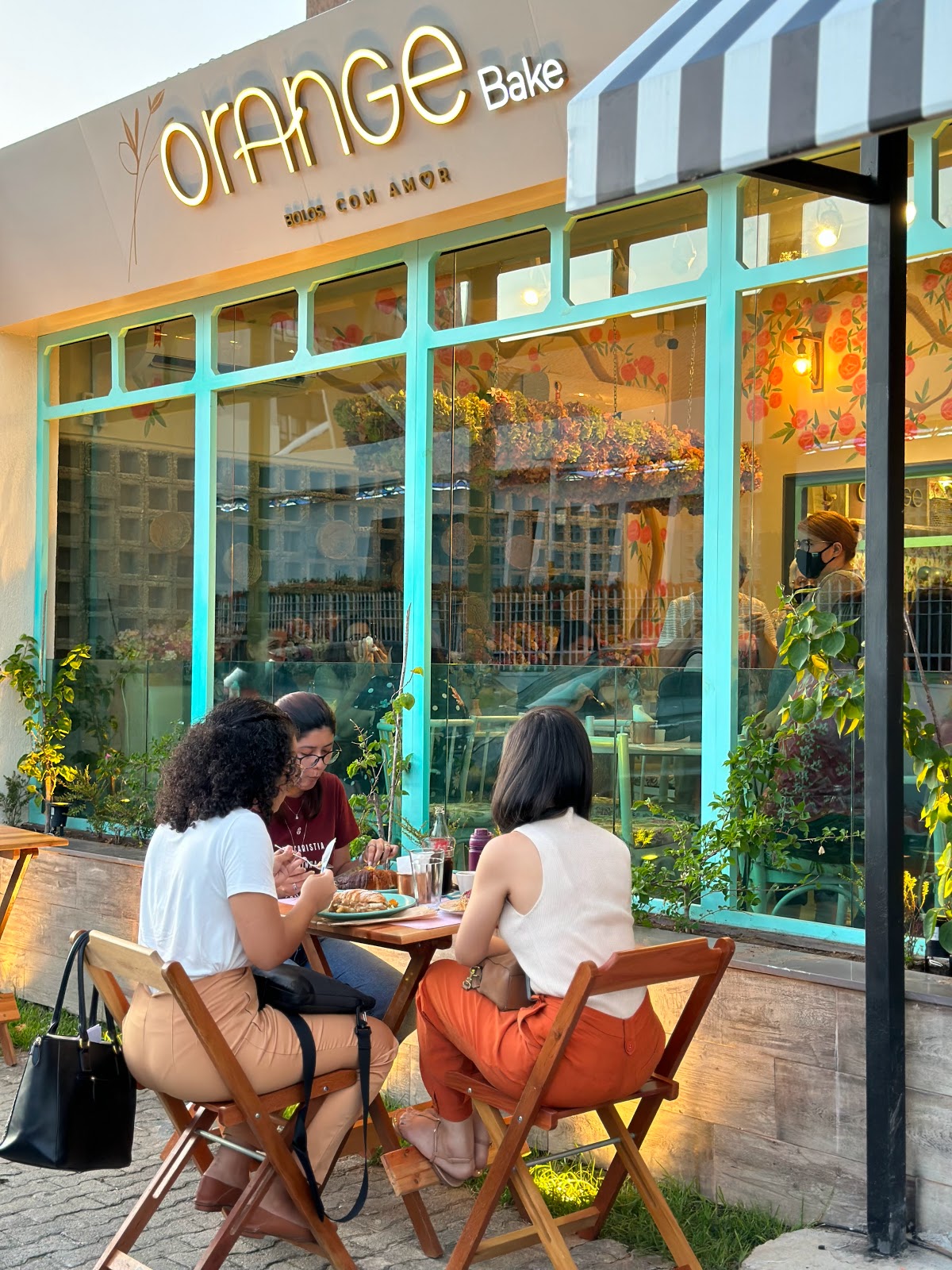 OrangeBake Café in Recife