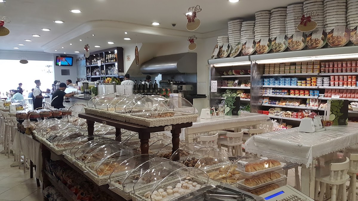 Padaria Bella Villa in Santos