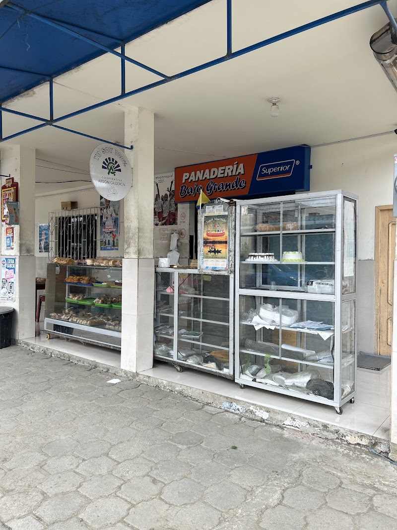 Panaderia Bajo Grande - Bakery in Abdón Calderón