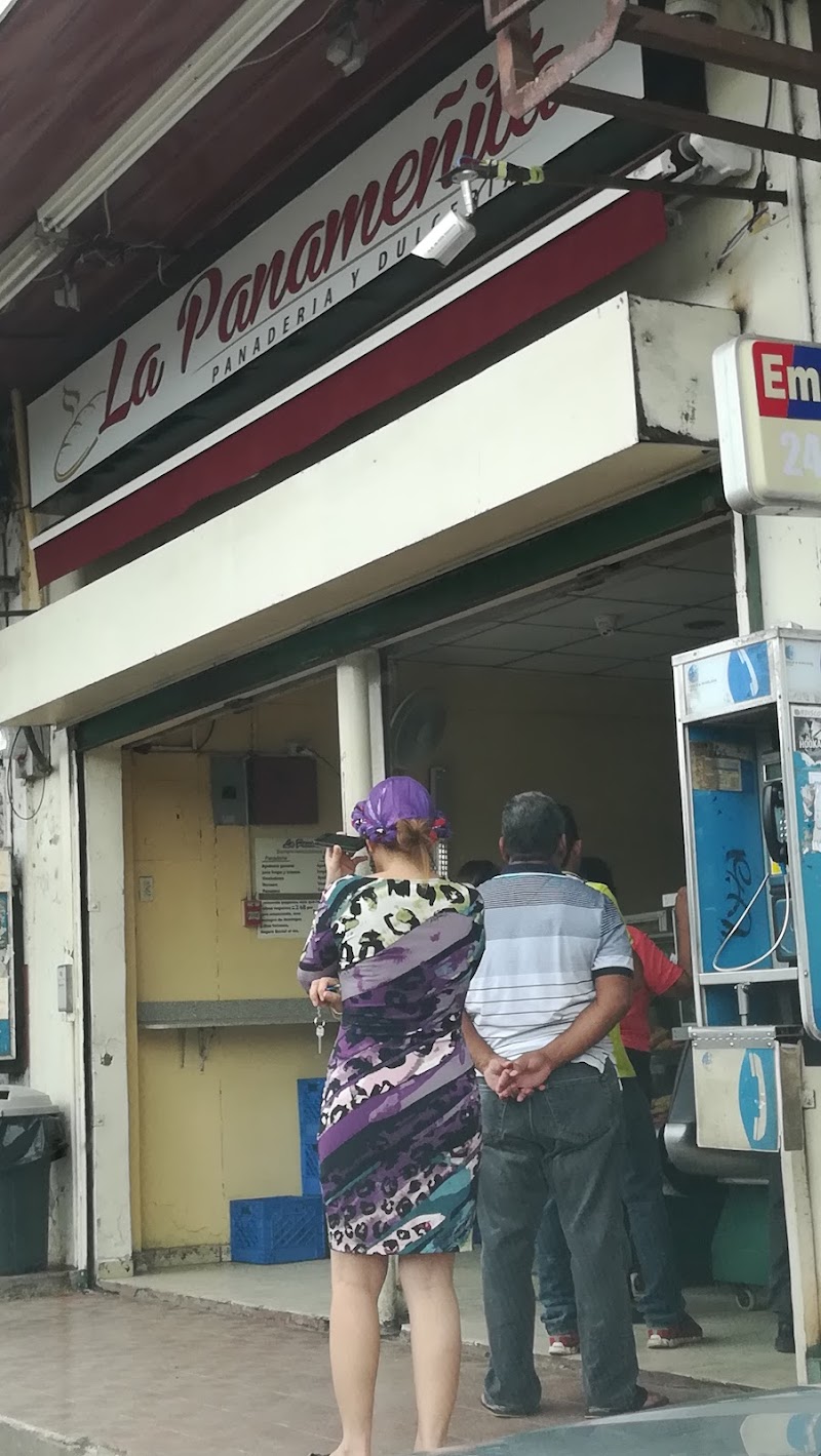 Panaderia La Panameñita - Bakery in Barrio Colón