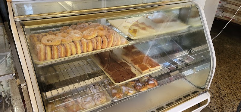 Panaderia y Reposteria Siloh - Bakery in Aguadilla