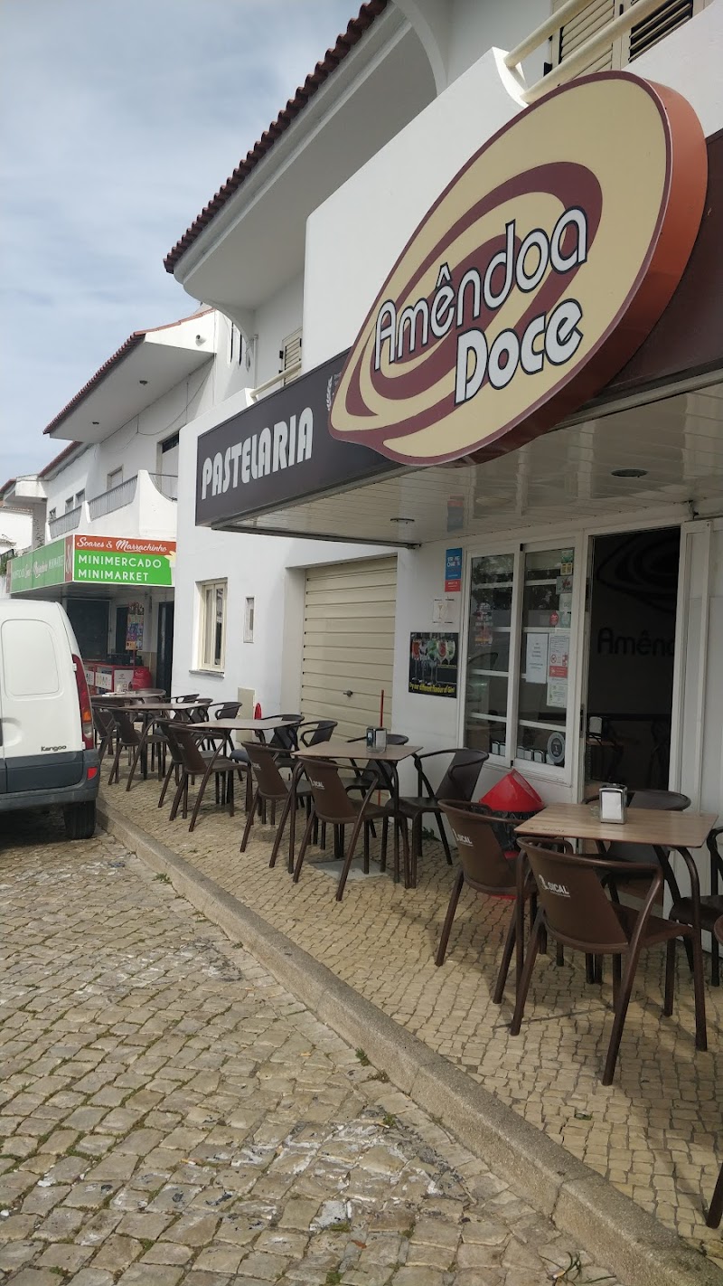 Pastelaria Amêndoa Doce in Albufeira