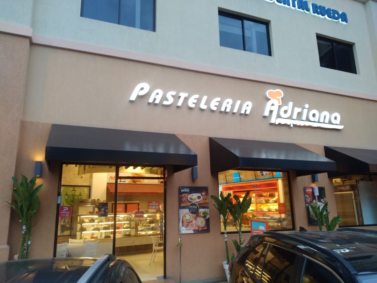 Pasteleria Adriana in Guayaquil