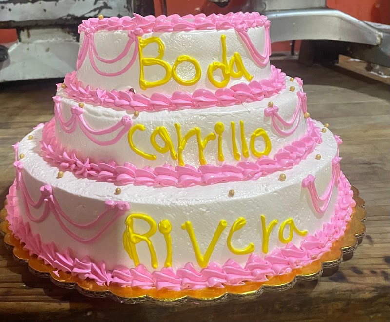 Pastelería y Repostería Maná in Comayagua