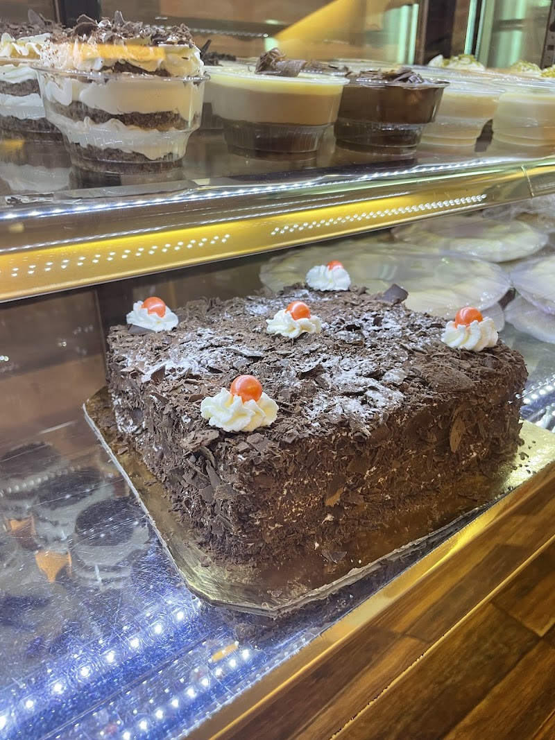 Patisserie chez Salma in Abidjan