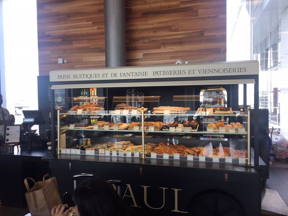 Paul - Bakery in Aeroport D Orly