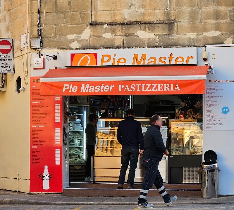 Pie Master in Birżebbuġa