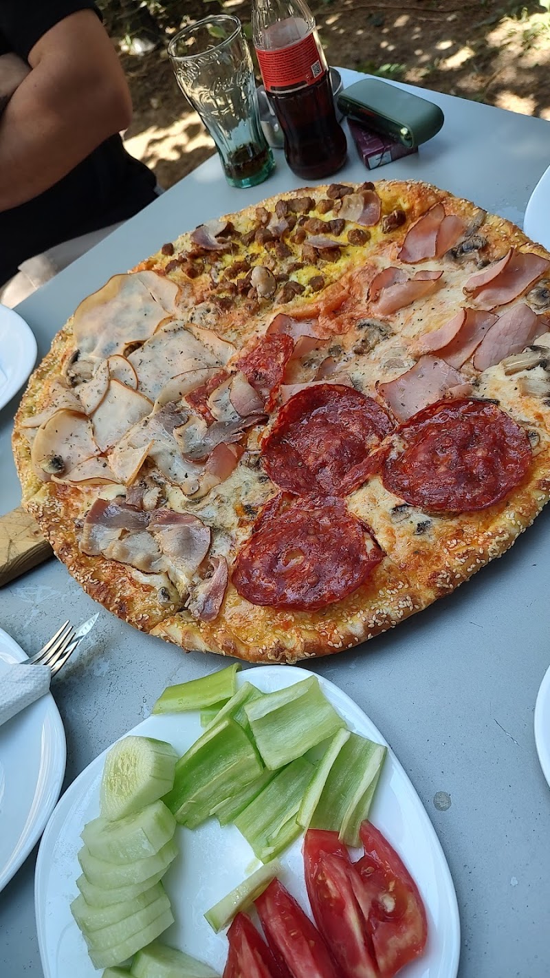 Pizza Restaurant Green - Bakery in Zelenikovo