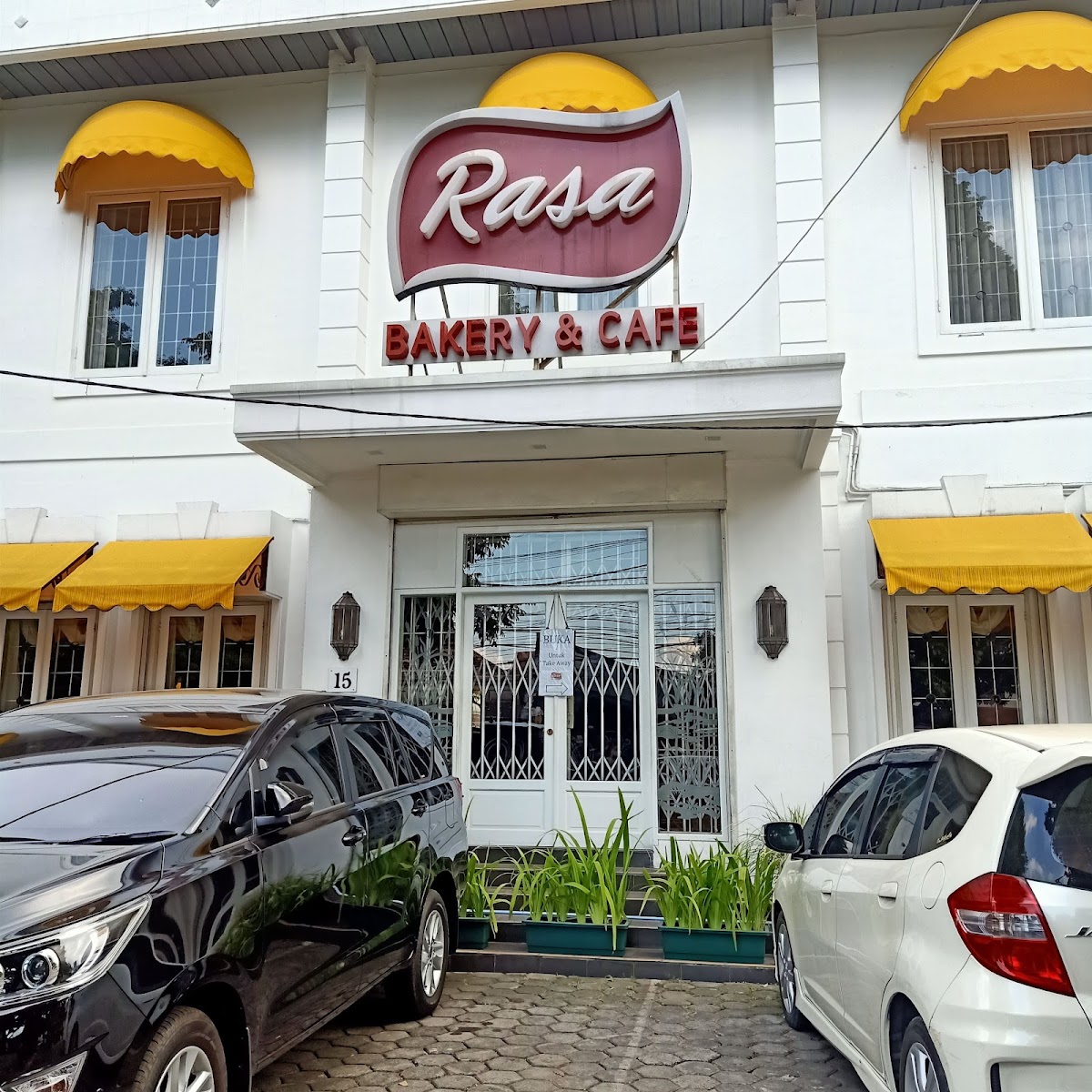 Rasa Bakery & Cafe in Bandung Kota