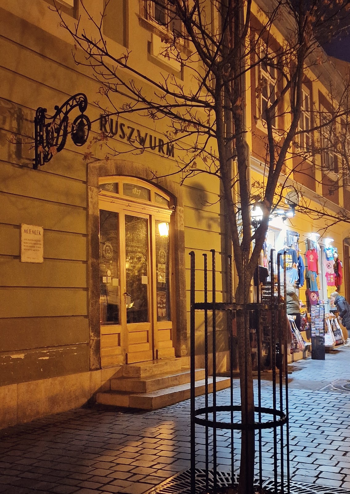 Ruszwurm - Patisserie in Budapest