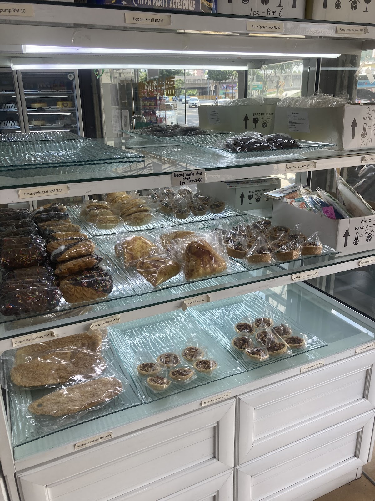 Smiling Orchid Cake House in Kuala Lumpur