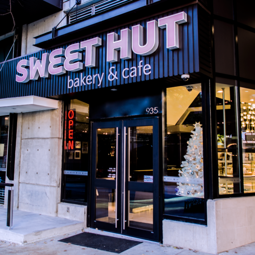 Sweet Hut Bakery & Cafe in Atlanta