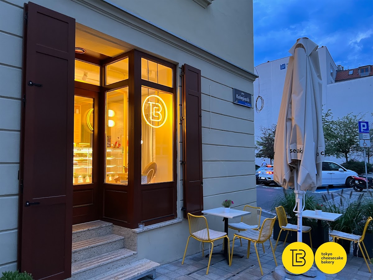 TCB Tokyo Cheesecake Bakery STARE MIASTO in Poznań