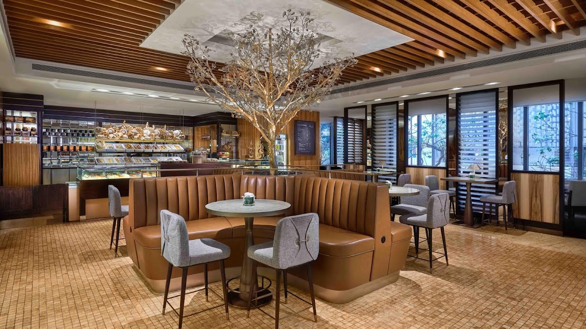 The Mandarin Cake Shop in Hong Kong