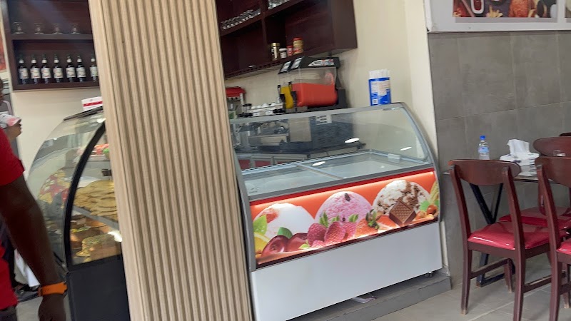 Town Bakery - Bakery in Monrovia