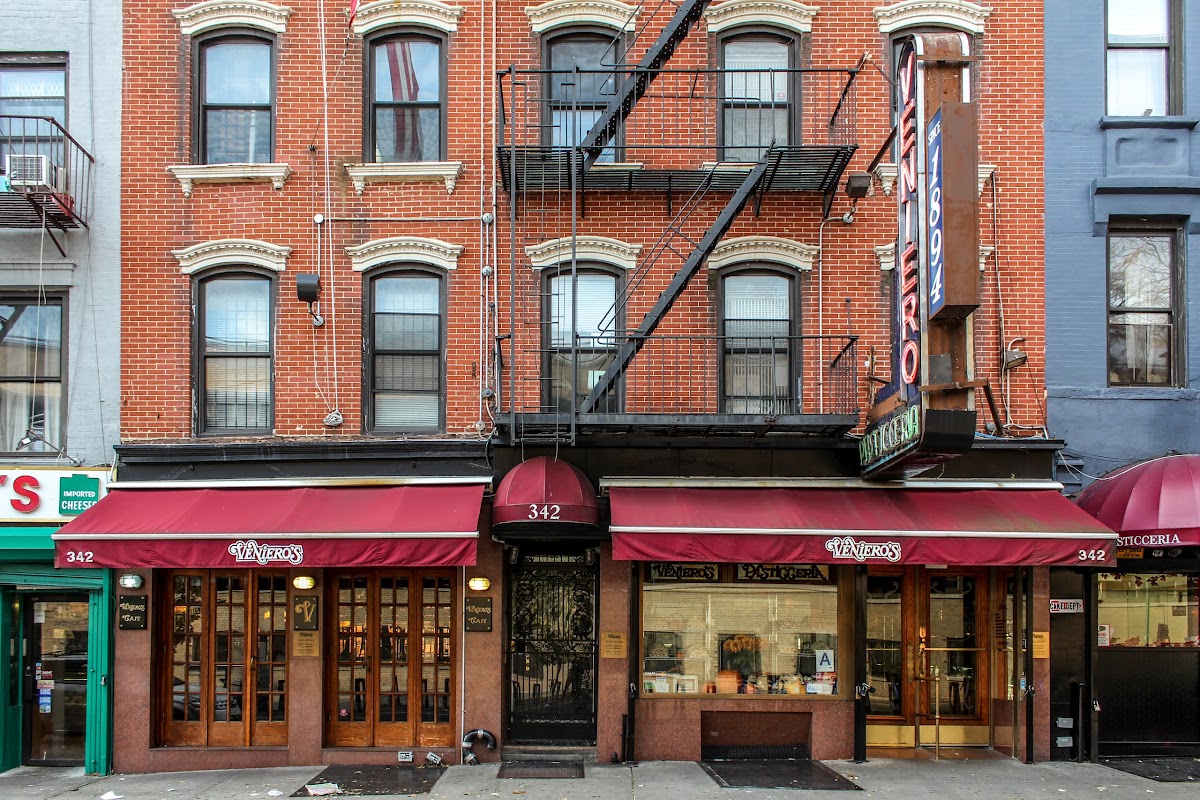 Veniero's — Bakery in New York, United States