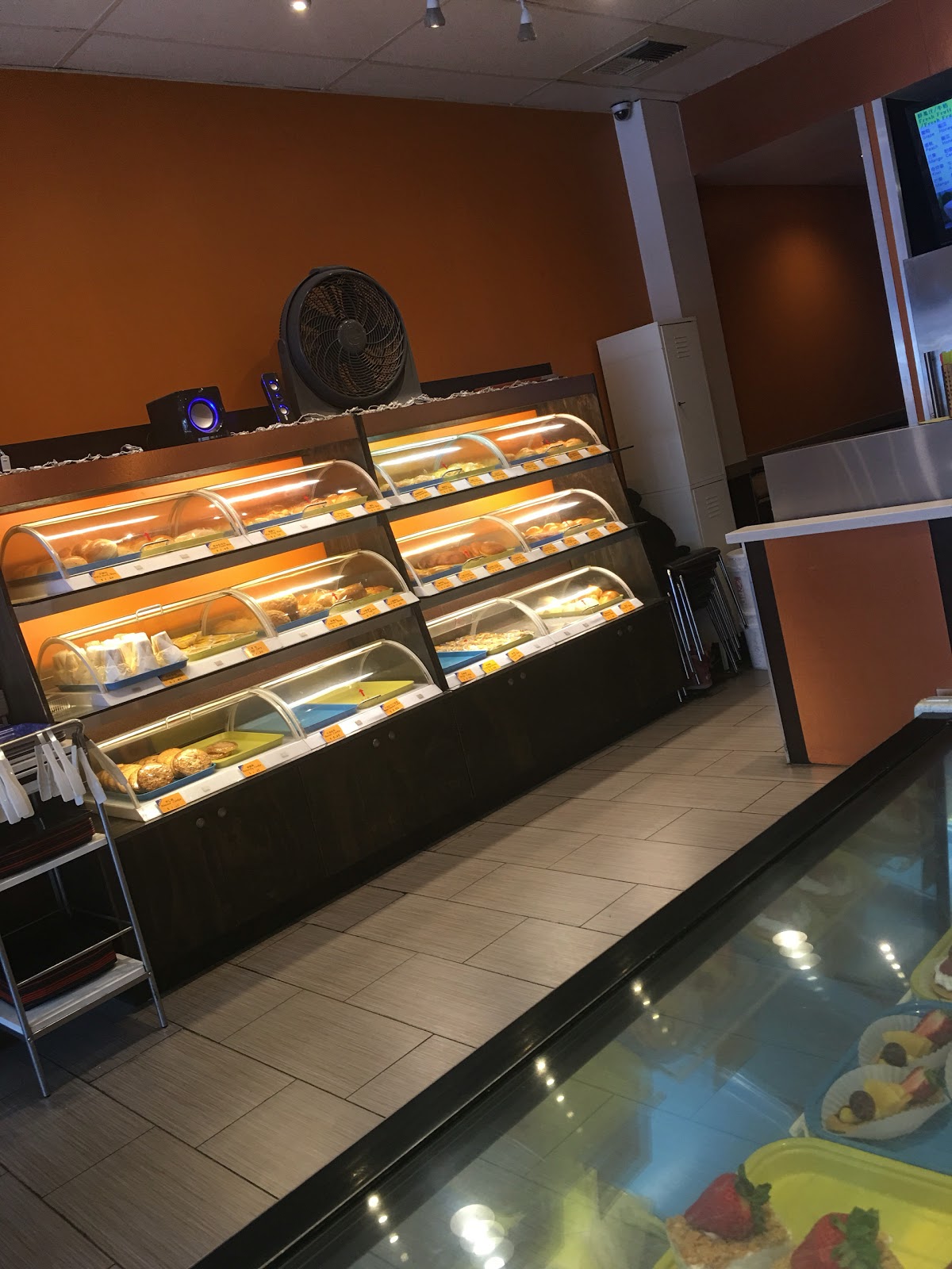 Yummy House Bakery - Bakery in Seattle