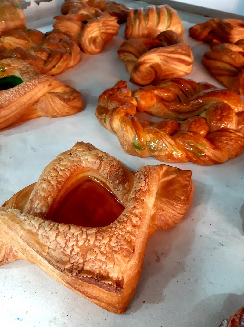 Zad Bakery