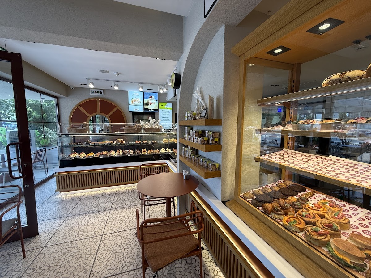 Zaide Artisan Bakery - Artisan Bakery in Muratpaşa